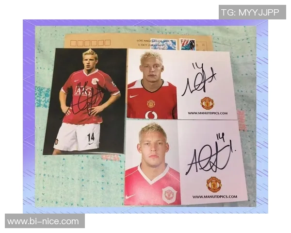 如何书写足球明星的签名技巧与风格解析分享