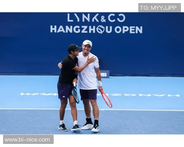 杭州网球队荣登全国网球配合排行榜第六名展现实力与团队精神